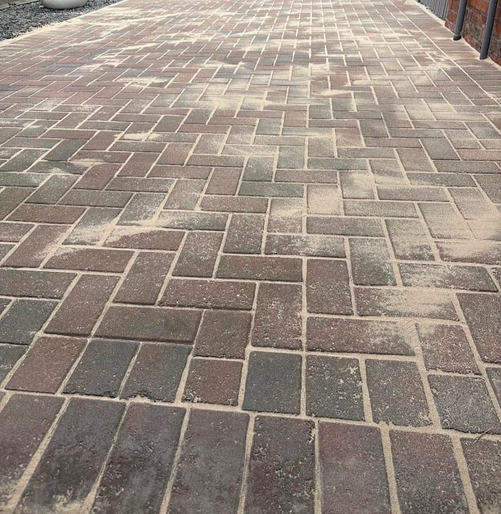 Sealed paver patio